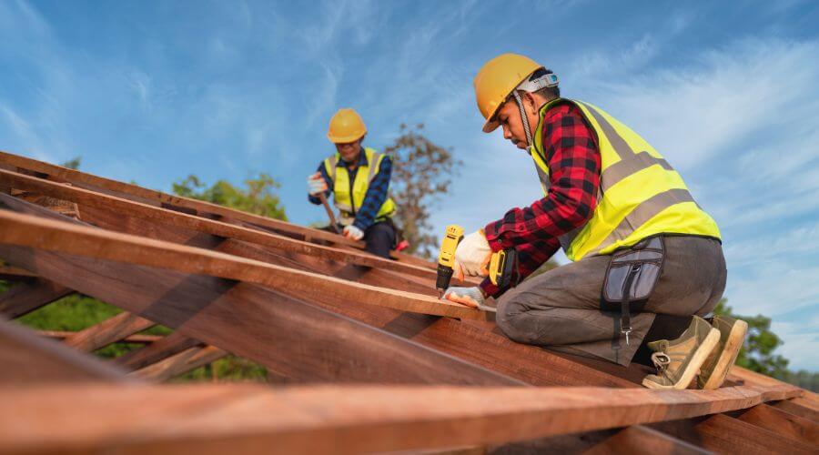 Professional Flat Roofing Installation services in Mauckport, IN